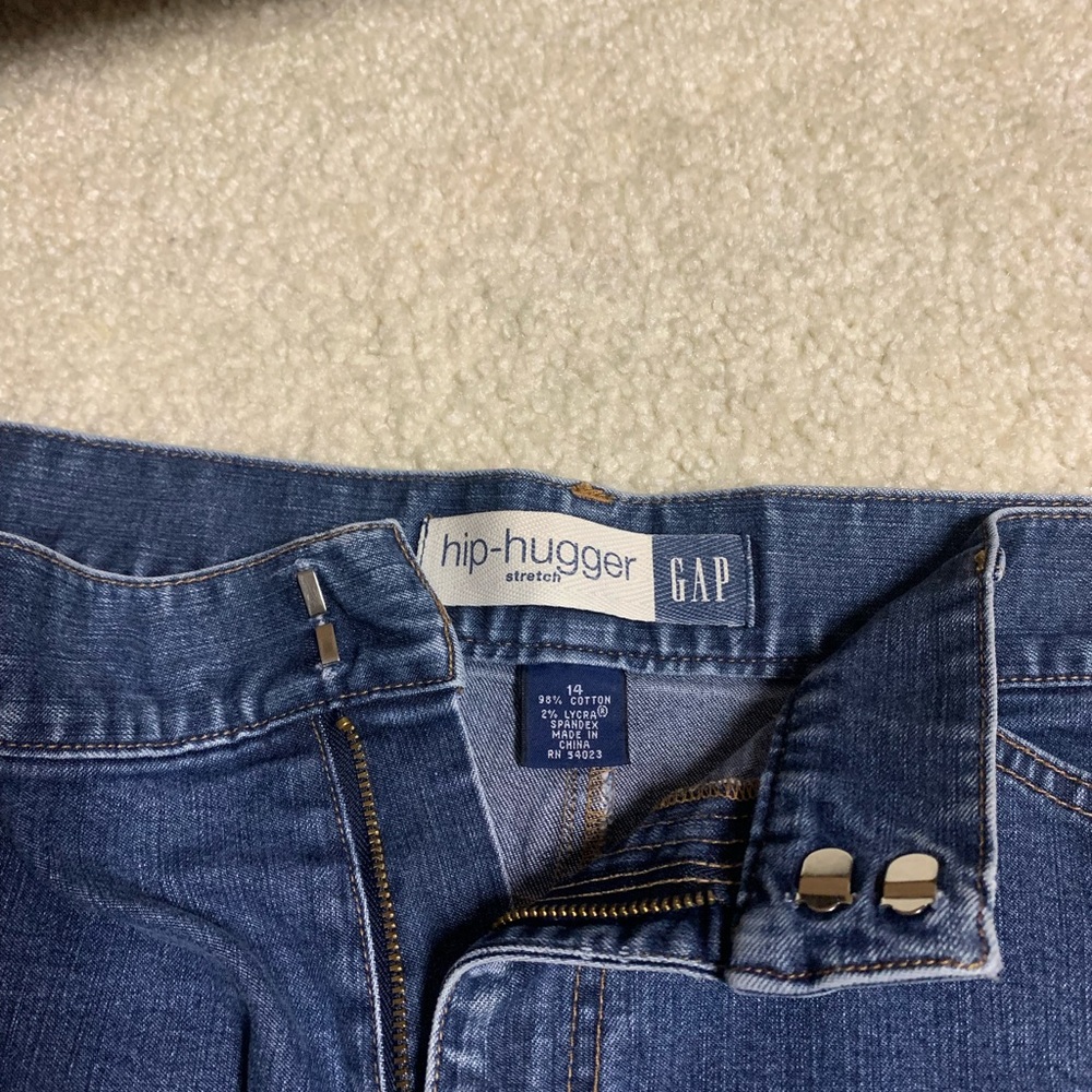 Denim GAP skirt - Picture 3 of 4